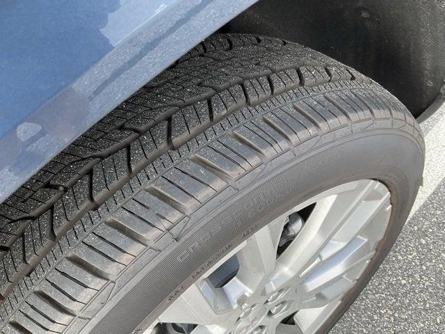 used 2025 GMC Acadia car, priced at $54,656