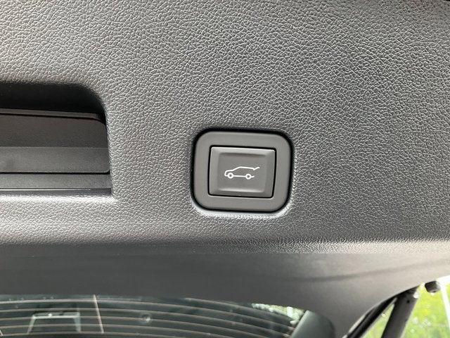 new 2026 Chevrolet Traverse car, priced at $43,885