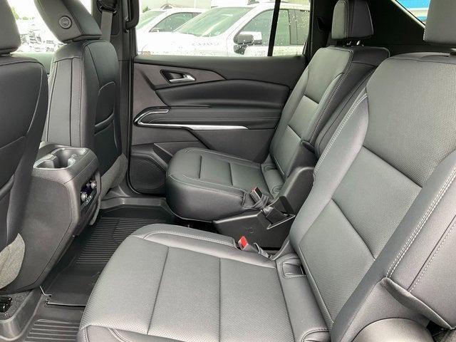 new 2026 Chevrolet Traverse car, priced at $43,885