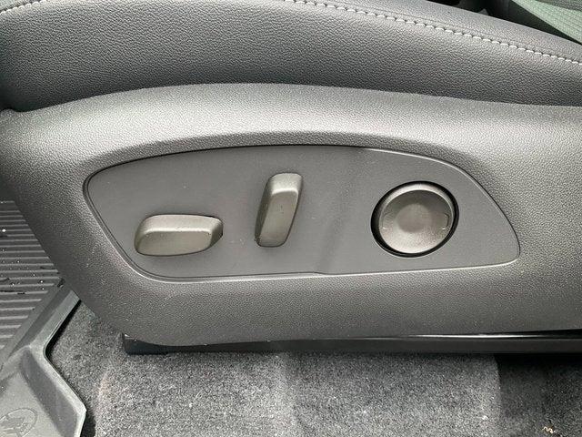 new 2026 Chevrolet Traverse car, priced at $43,885