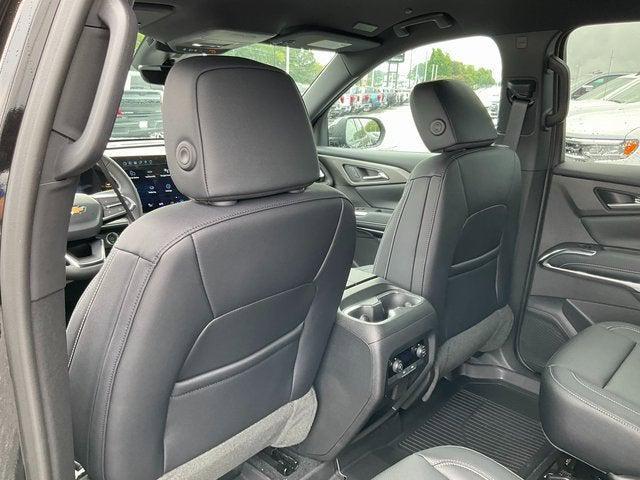 new 2026 Chevrolet Traverse car, priced at $43,885