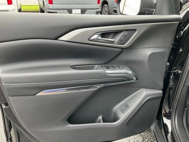 new 2026 Chevrolet Traverse car, priced at $43,885