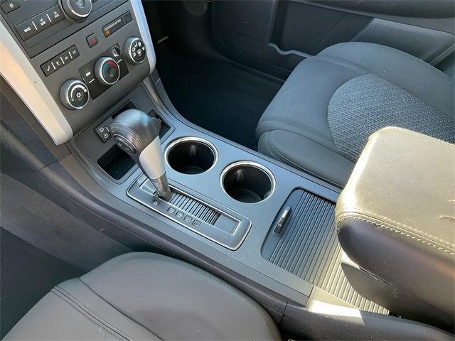 used 2011 Chevrolet Traverse car, priced at $6,000