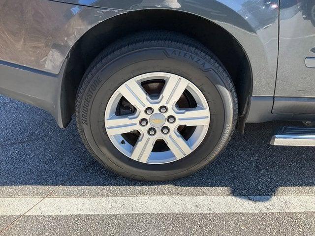 used 2011 Chevrolet Traverse car, priced at $6,000