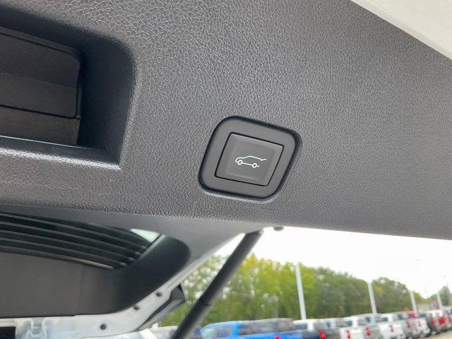 new 2026 Chevrolet Traverse car, priced at $43,620