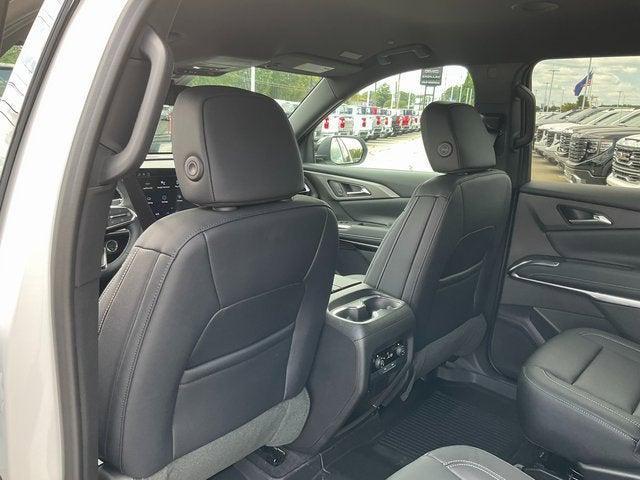 new 2026 Chevrolet Traverse car, priced at $43,620