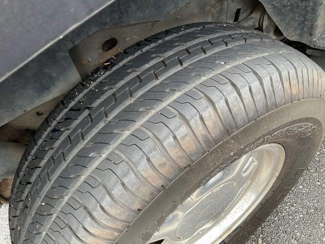 used 2003 GMC Yukon car, priced at $3,800