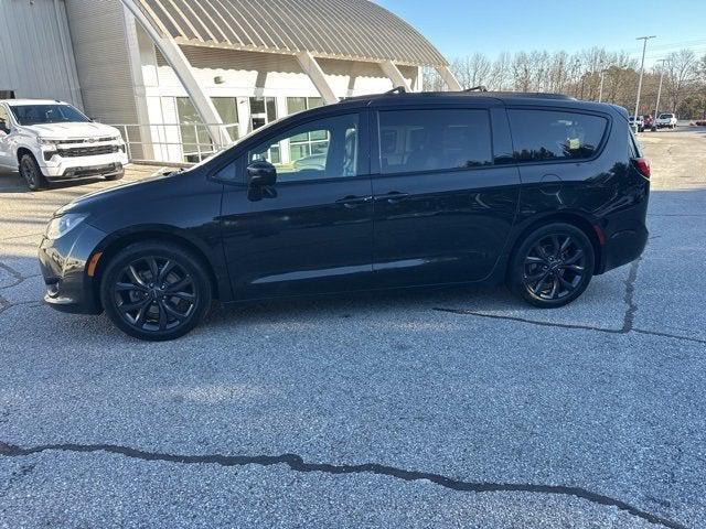 used 2018 Chrysler Pacifica car, priced at $11,385