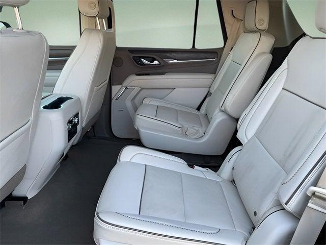 used 2021 GMC Yukon car, priced at $52,153
