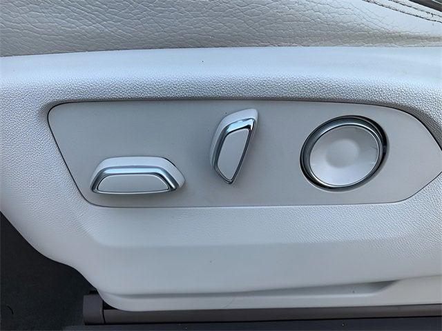 used 2021 GMC Yukon car, priced at $52,153