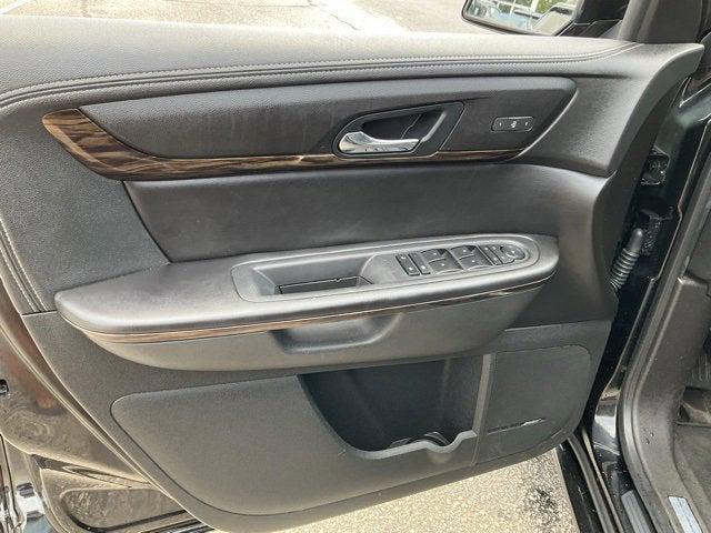 used 2014 GMC Acadia car, priced at $10,950