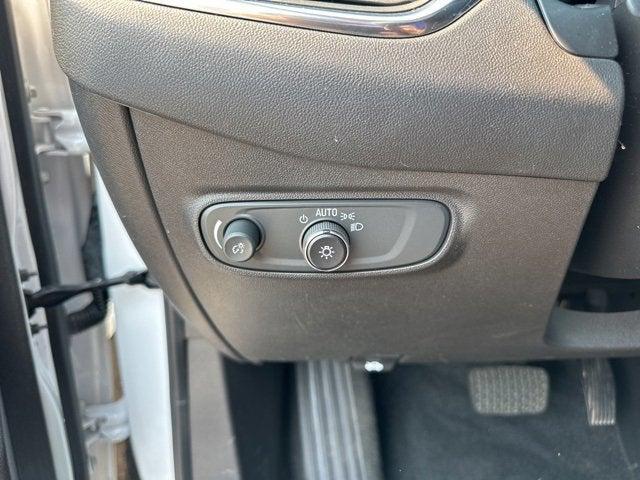 used 2023 Chevrolet Equinox car, priced at $21,299