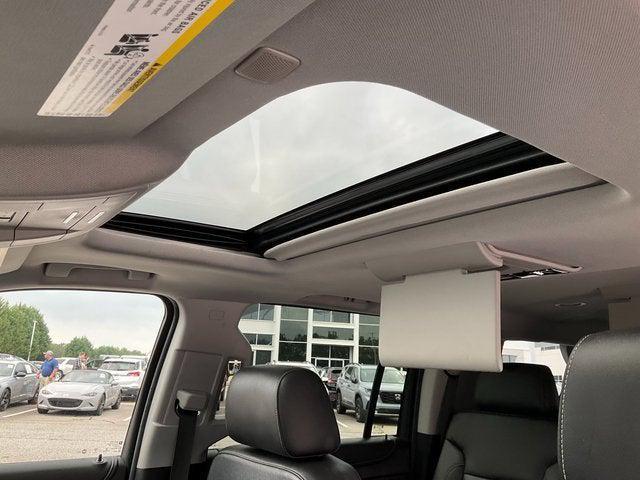 used 2018 GMC Yukon XL car, priced at $24,259