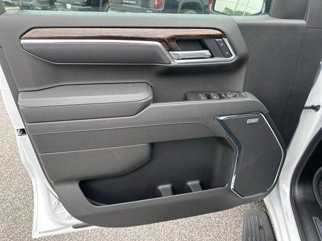 new 2025 GMC Sierra 1500 car, priced at $60,560