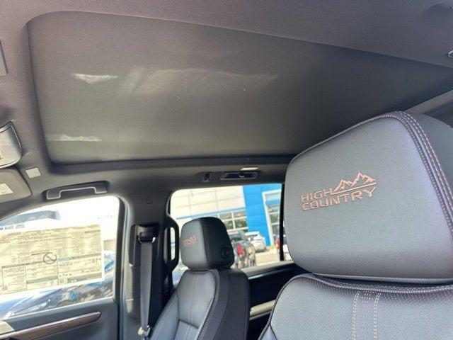 new 2025 Chevrolet Suburban car, priced at $87,559