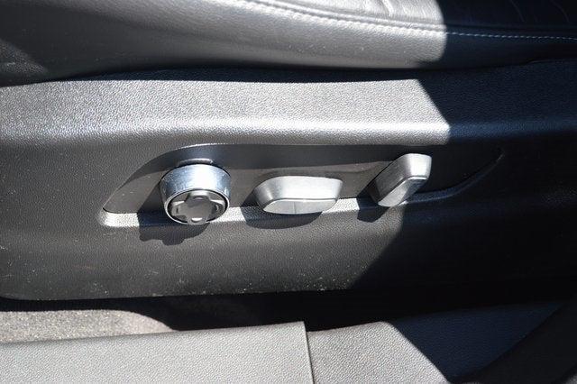 used 2024 Cadillac XT4 car, priced at $32,451