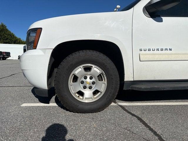 used 2010 Chevrolet Suburban car, priced at $6,995