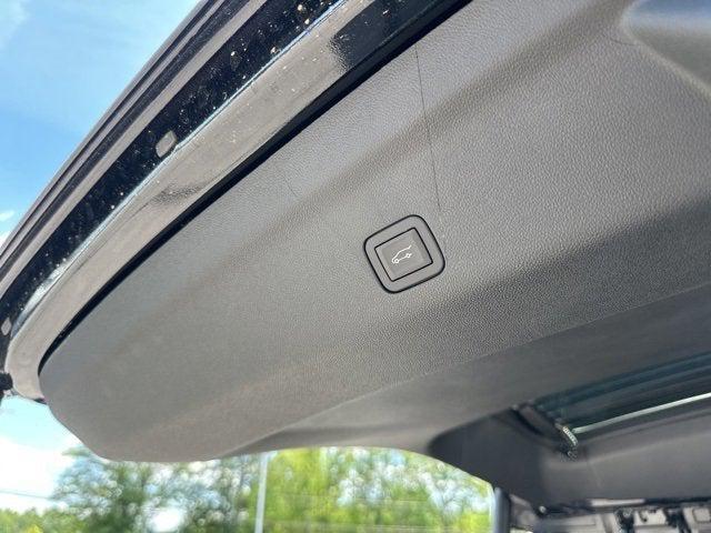 new 2025 Chevrolet Suburban car, priced at $77,466