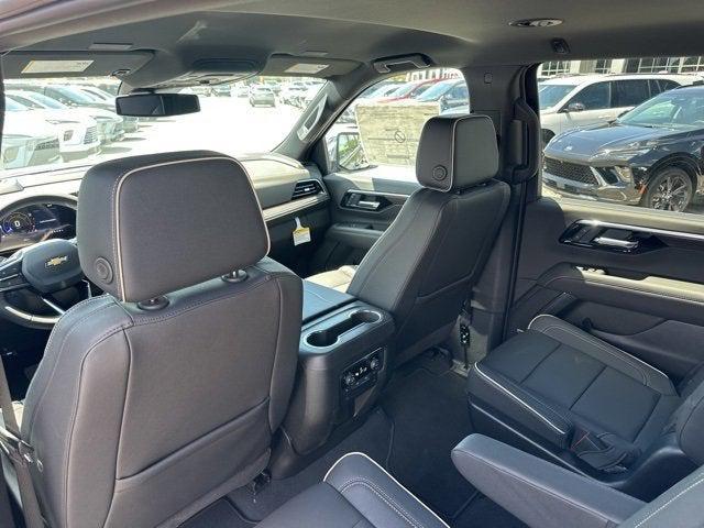 new 2025 Chevrolet Suburban car, priced at $77,466