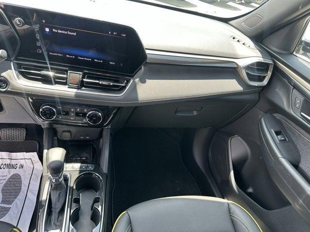 new 2025 Chevrolet TrailBlazer car, priced at $28,770