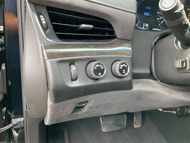used 2017 Cadillac Escalade ESV car, priced at $21,250