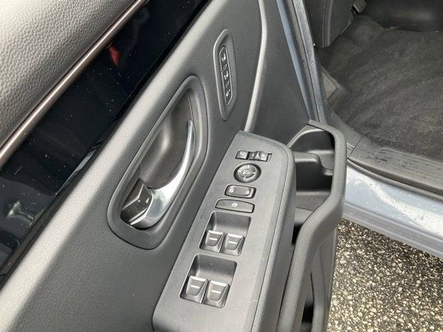 used 2025 Honda Pilot car, priced at $46,997