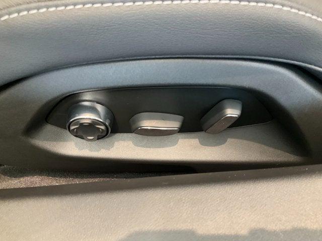 new 2025 Chevrolet Corvette car