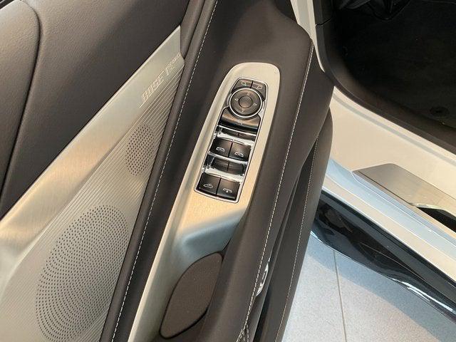 new 2025 Chevrolet Corvette car