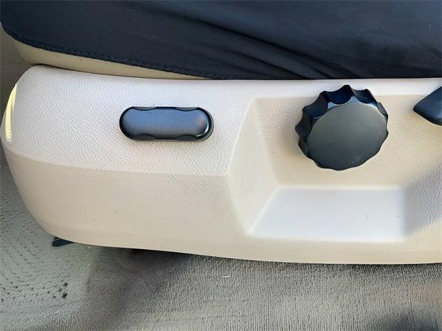 used 2003 Ford Expedition car, priced at $2,500