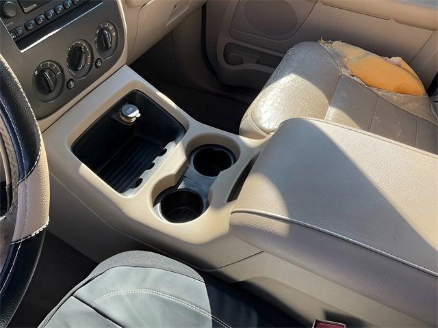 used 2003 Ford Expedition car, priced at $2,500