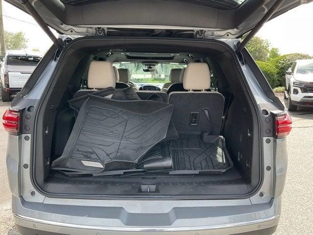 used 2023 Chevrolet Traverse car, priced at $36,599