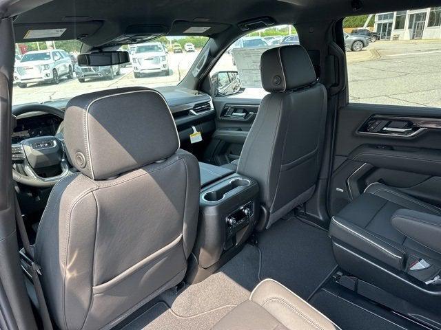 new 2025 GMC Yukon XL car, priced at $73,610