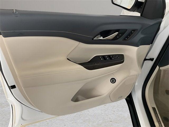 used 2021 GMC Acadia car, priced at $30,662