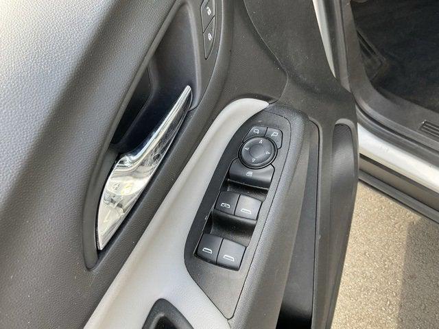 used 2022 Chevrolet Equinox car, priced at $21,255
