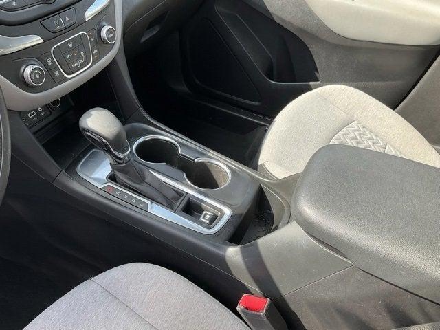 used 2022 Chevrolet Equinox car, priced at $21,255