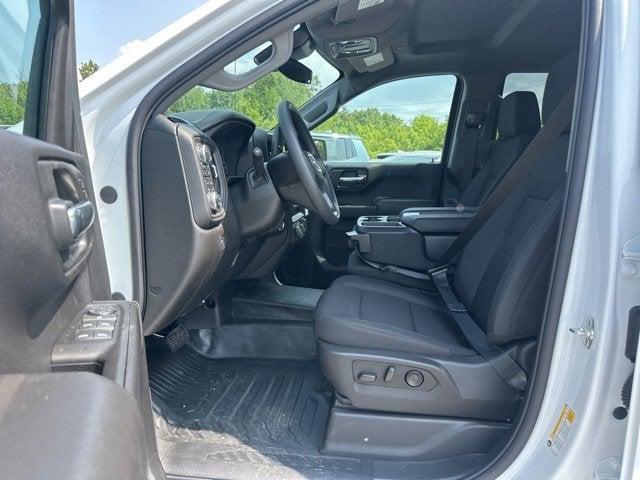 new 2025 GMC Sierra 1500 car, priced at $42,980