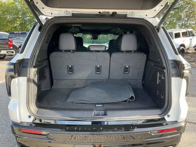 used 2024 Chevrolet Traverse car, priced at $46,413