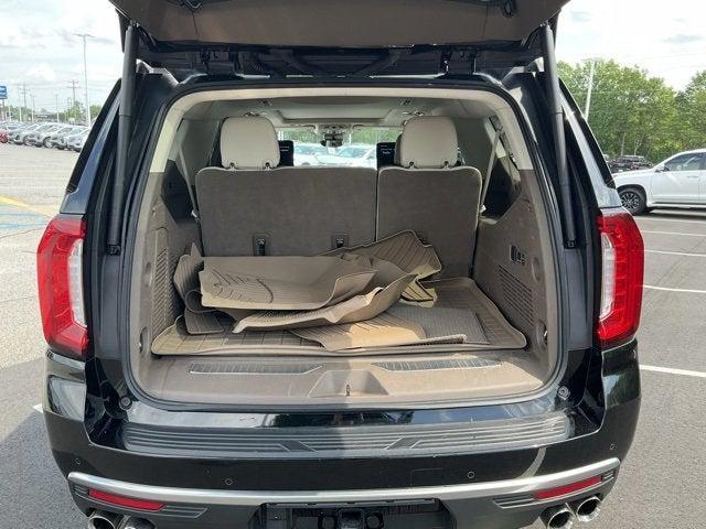 used 2023 GMC Yukon XL car
