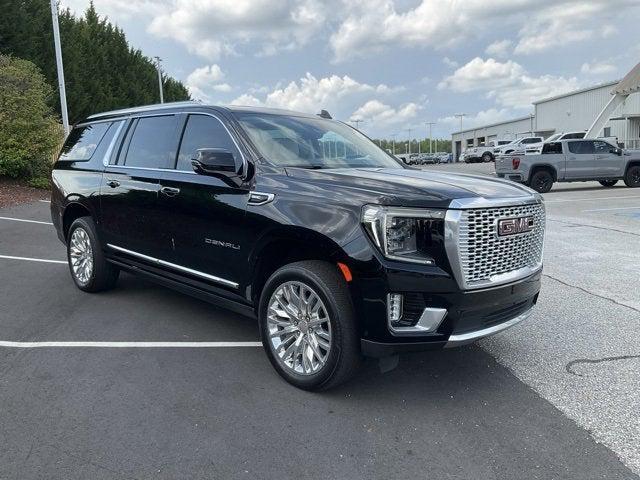 used 2023 GMC Yukon XL car