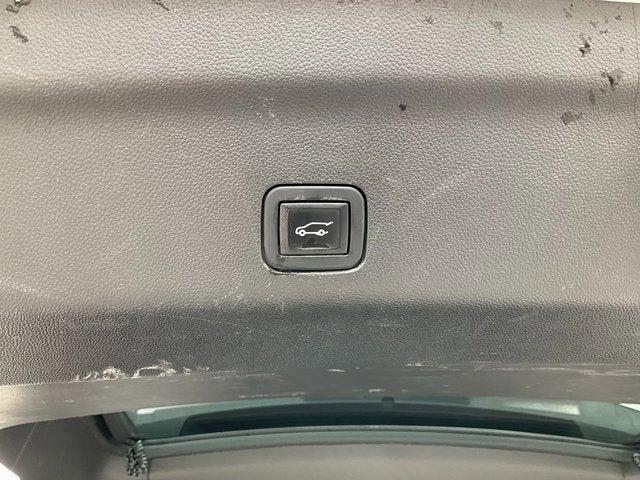 used 2023 GMC Yukon XL car, priced at $61,000