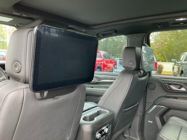 used 2023 GMC Yukon XL car, priced at $61,000