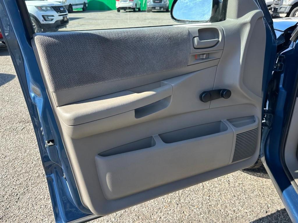 used 2004 Dodge Dakota car, priced at $11,880