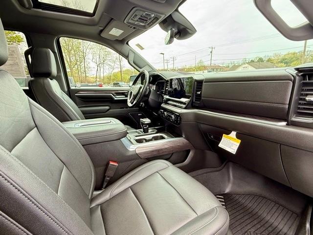 used 2022 Chevrolet Silverado 1500 car, priced at $44,974