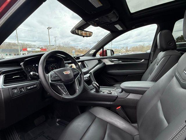 used 2021 Cadillac XT5 car, priced at $30,574