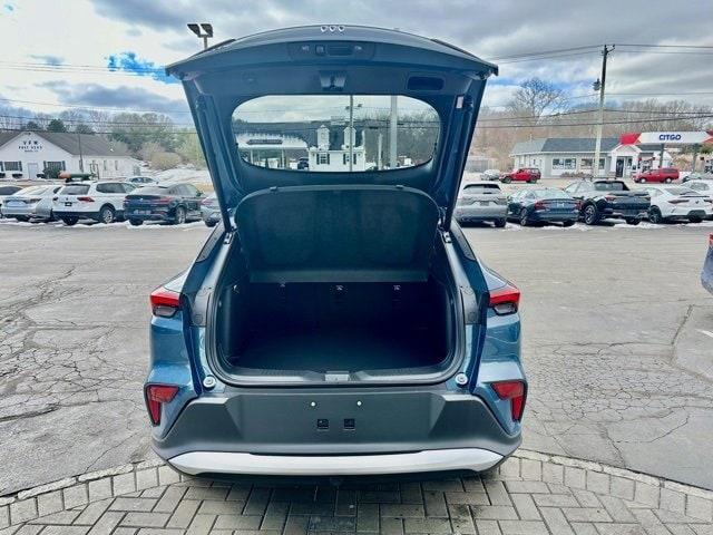 new 2024 Buick Envista car, priced at $25,480