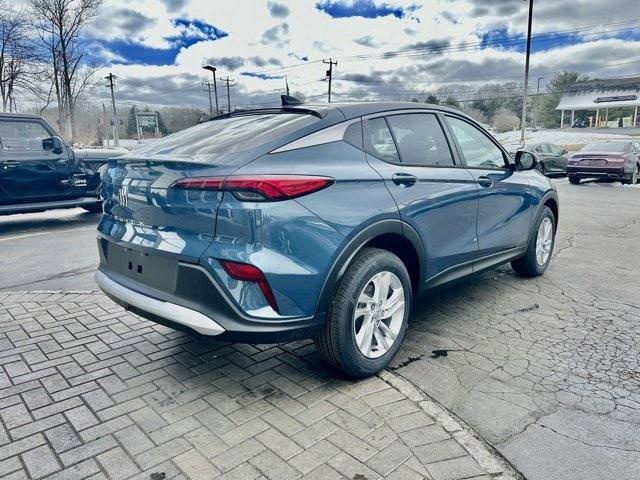 new 2024 Buick Envista car, priced at $25,480