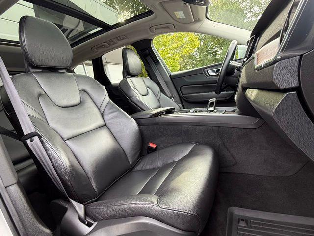 used 2022 Volvo XC60 car, priced at $30,574