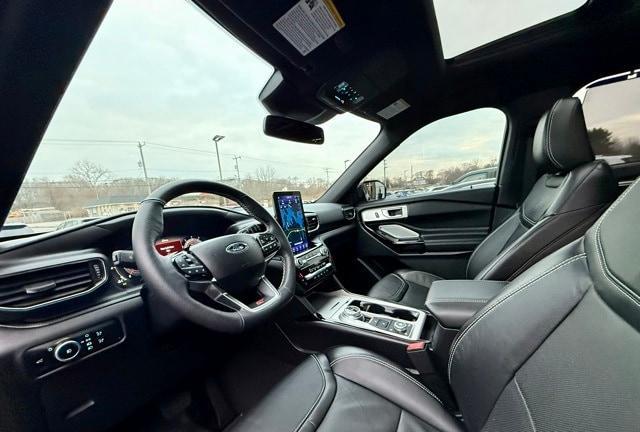 used 2023 Ford Explorer car, priced at $45,974