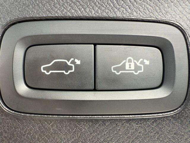 used 2023 Volvo XC90 Recharge Plug-In Hybrid car, priced at $46,974