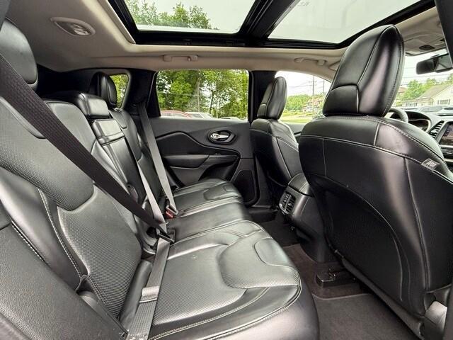 used 2016 Jeep Cherokee car, priced at $10,974